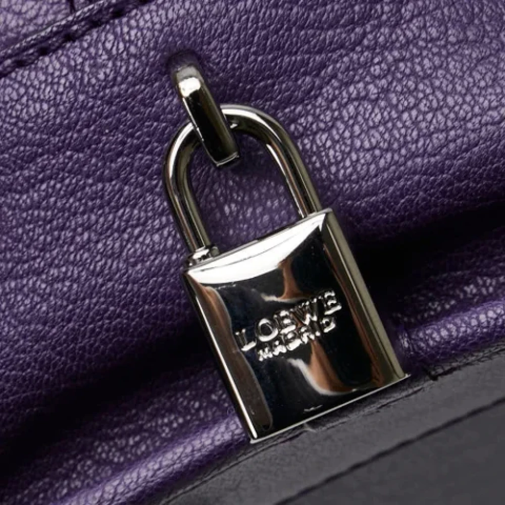 Loewe Pre-owned Leather handbags Purple Dames