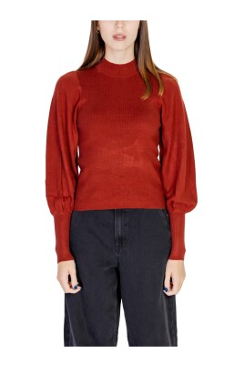 turtleneck-knit-sweater