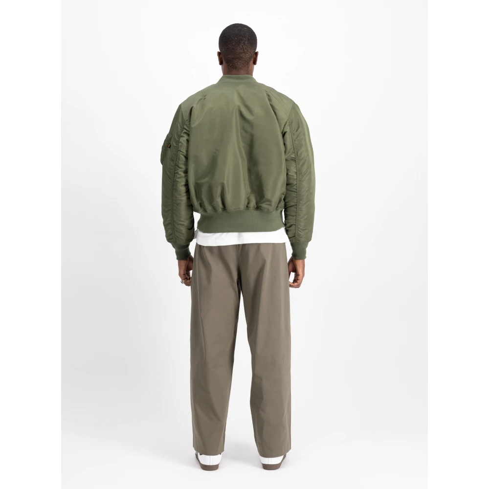 alpha industries Groene Bomberjack met Geribbelde Details Green Heren