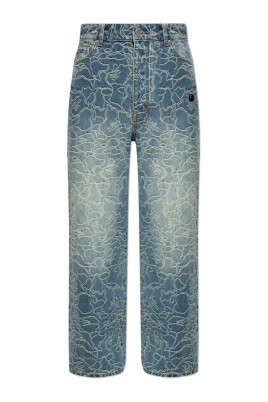 jeans-with-stitching