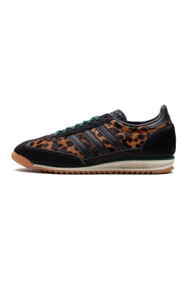 leopard-print-green-sneakers