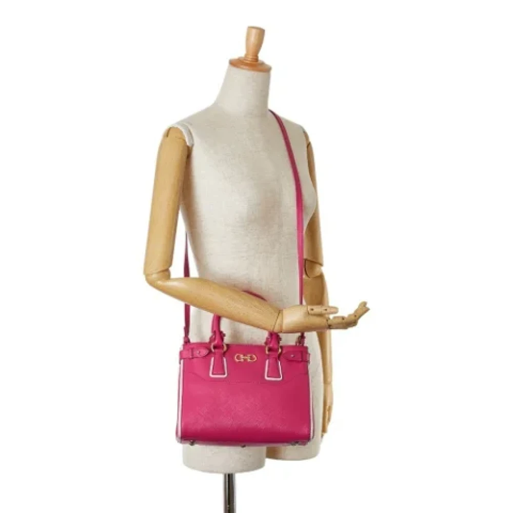 Salvatore Ferragamo Pre-owned Leather handbags Pink Dames