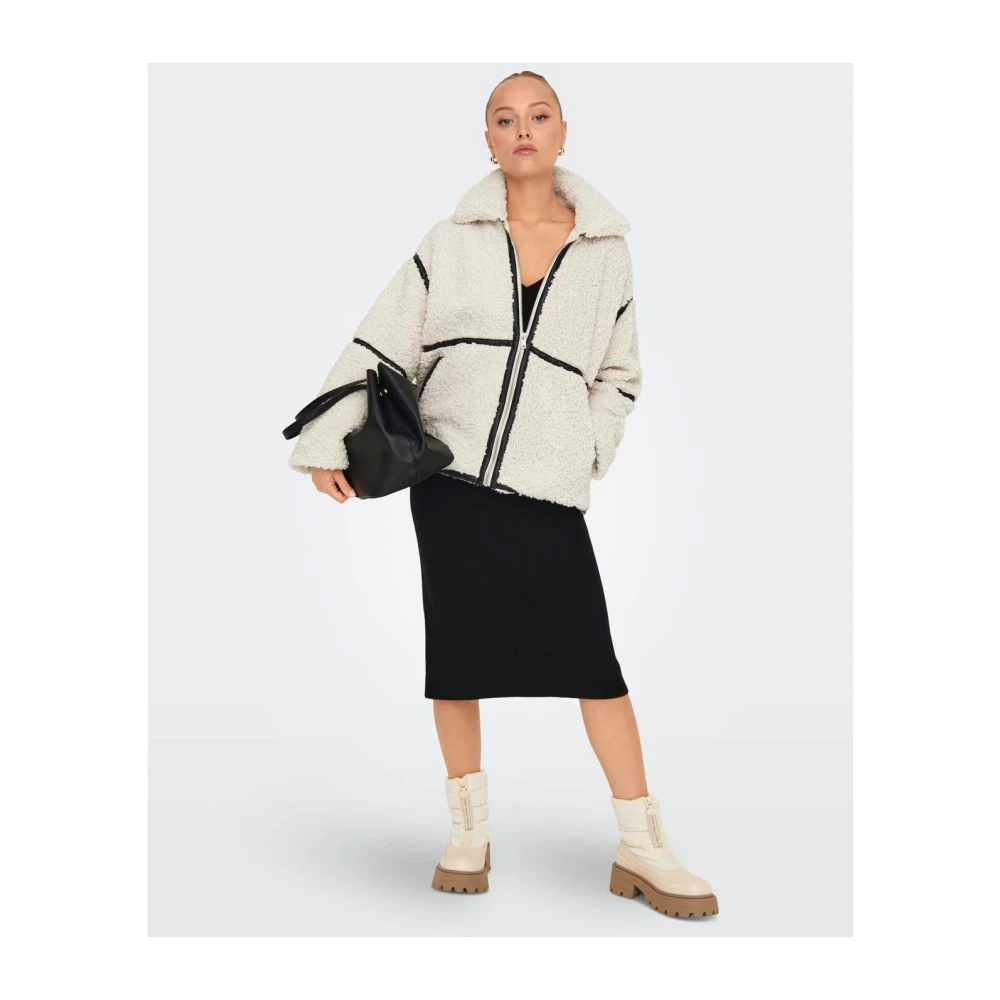 Only Teddy Jack met Spreid Kraag White Dames