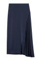 jupe-midi-satinee-bleue-avec-fente