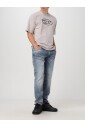 vintage-distressed-denim-jeans