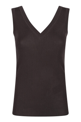 tank-top