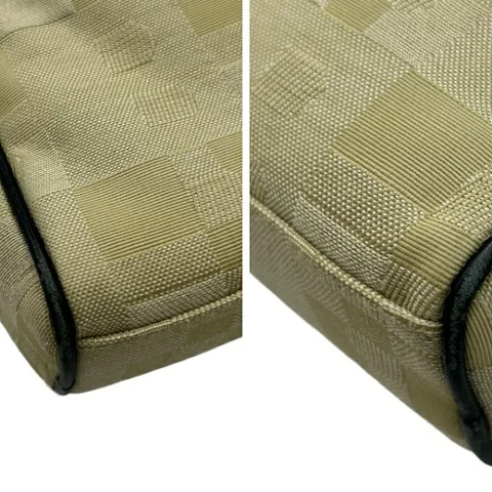 Bally Pre-owned Fabric shoulder-bags Beige Dames