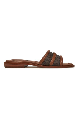 sandale-en-cuir-avec-logo-imprime