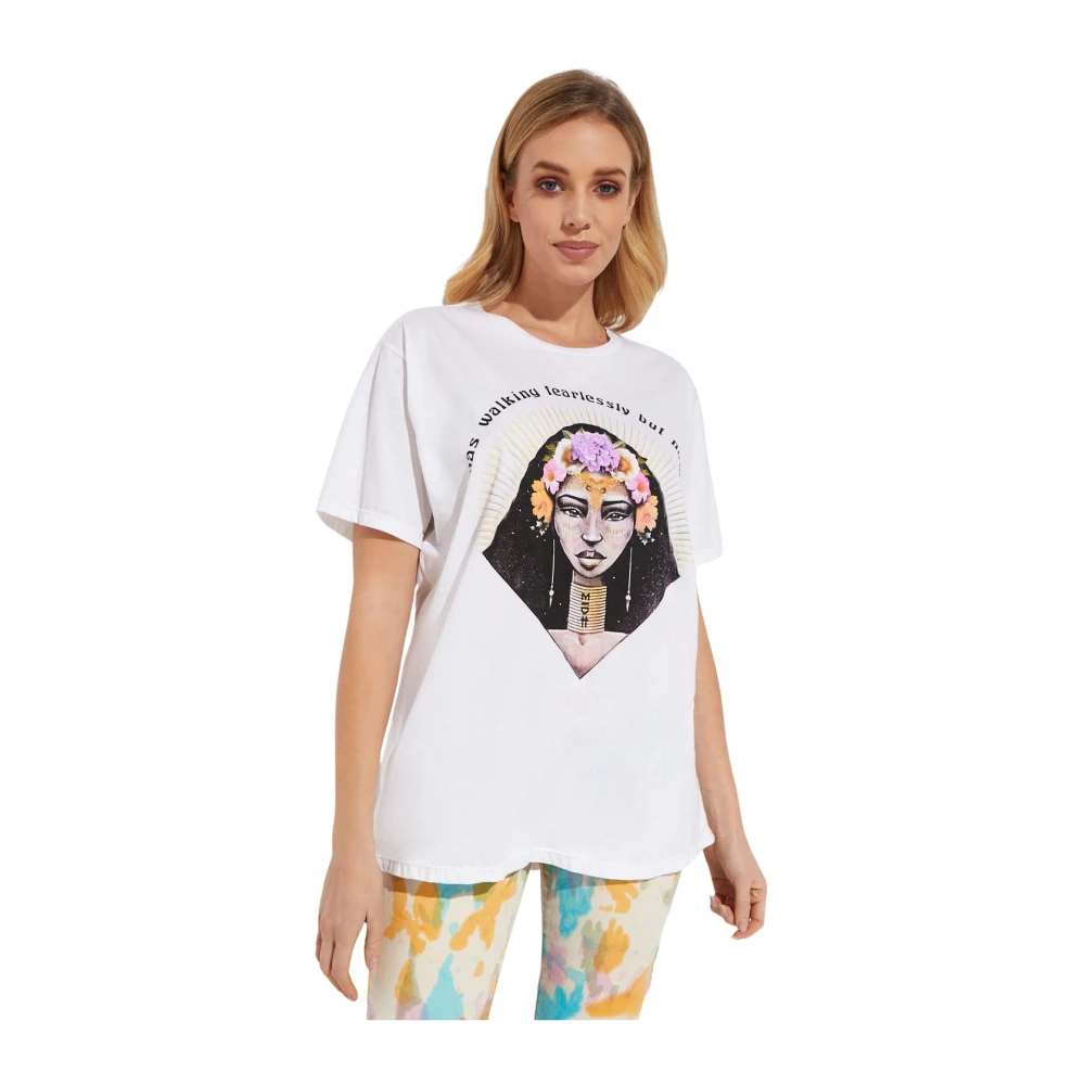 One Teaspoon Wit Oversized Print T-shirt White Dames