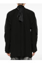 blazer-echarpe-noire-elegant-stylish