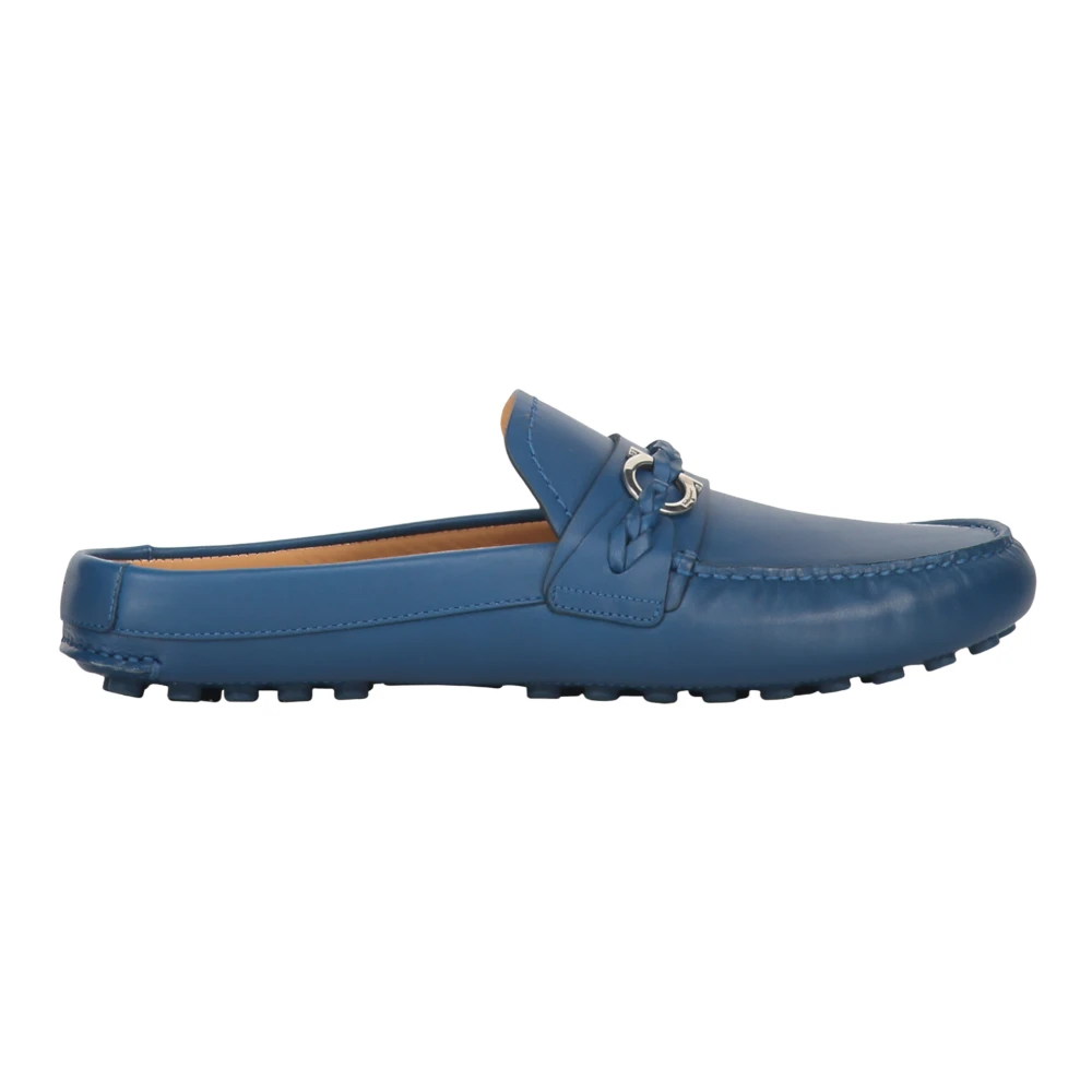 Ferragamo Stijlvolle leren loafers met Gancini detail