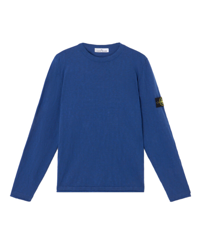 blue-sweaters-with-flat-neckline