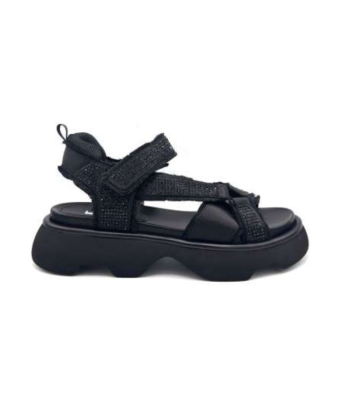 sandales-en-satin-noir-avec-strass
