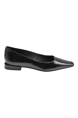 Darrah Ballerina