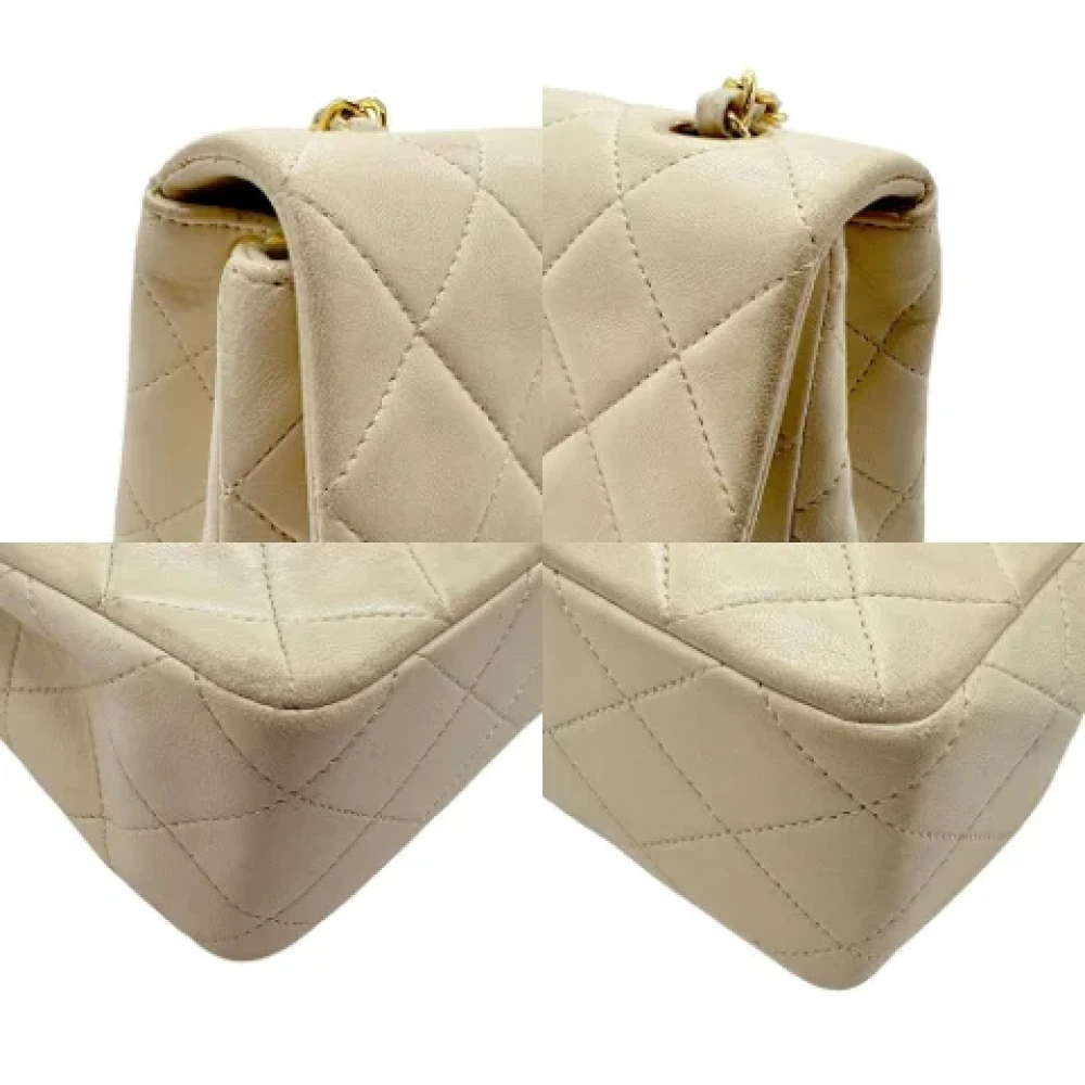 Chanel Vintage Pre-owned Leather chanel-bags Beige Dames