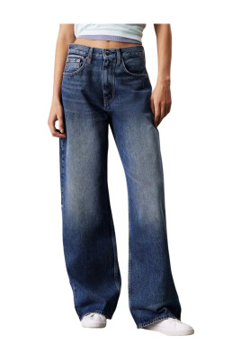 bootcut-denim-jeans