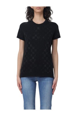 patterned-logo-tee