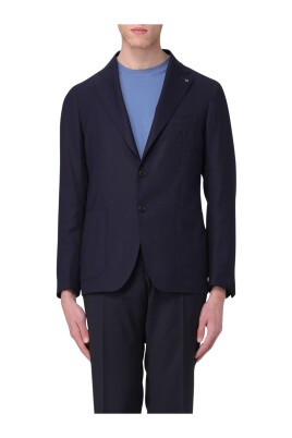 tailored-notch-lapel-blazer