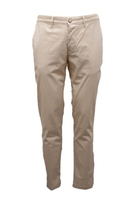 newtown-trouser-in-sand-color
