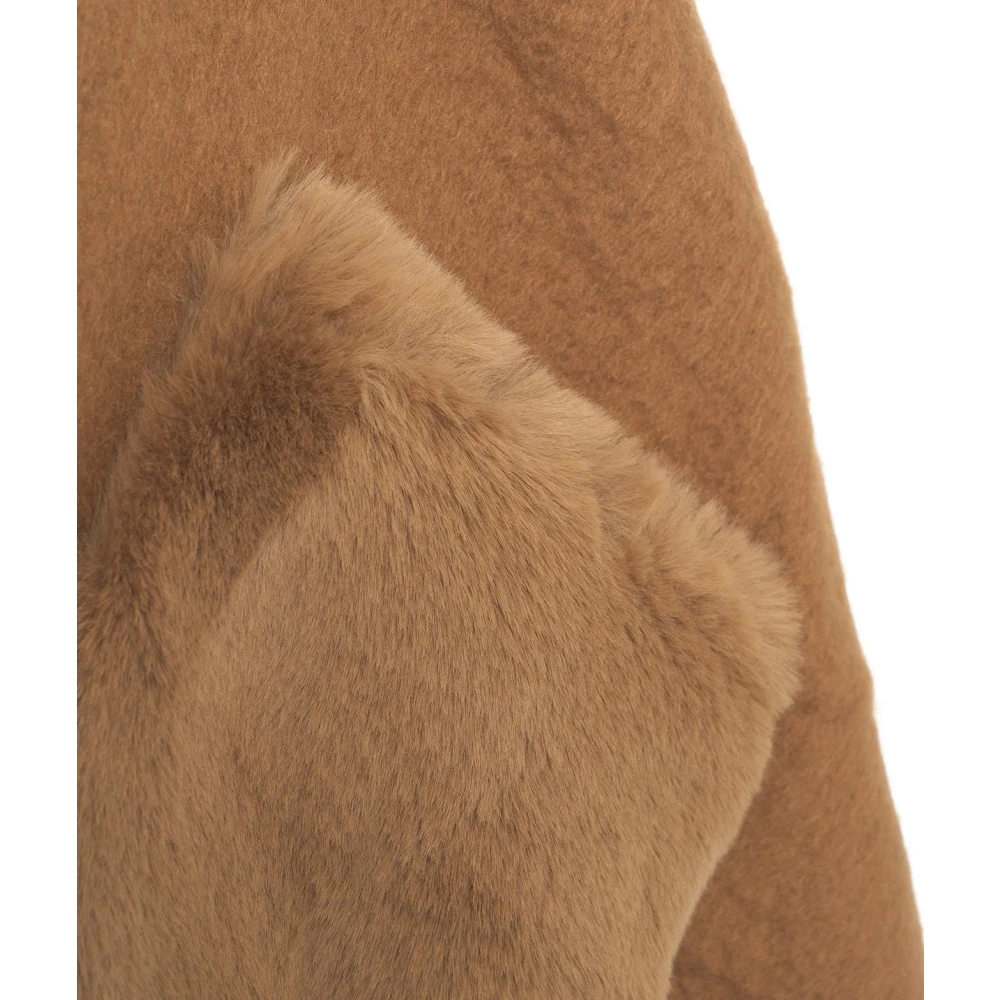 Blugirl Gefranjde Poncho met Broche Brown Dames