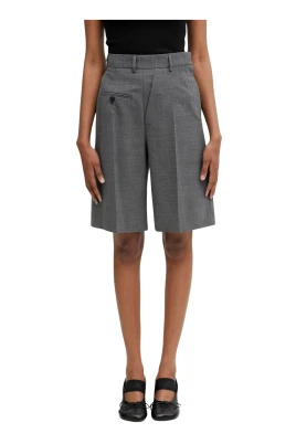 Shorts med knappdetaljer