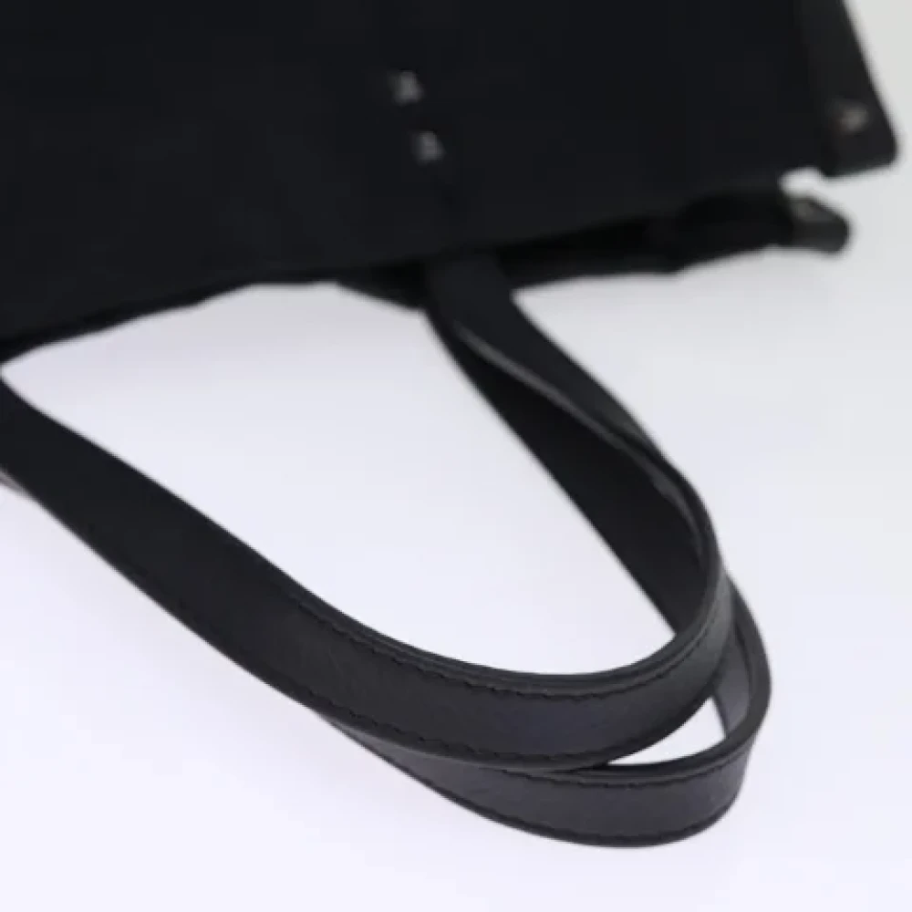 Valentino Vintage Pre-owned Canvas shoulder-bags Black Dames