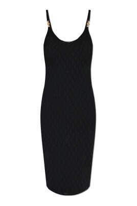 robe-a-bretelles
