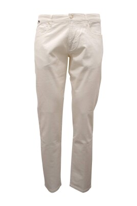 denim-trousers-with-model-a201evan363