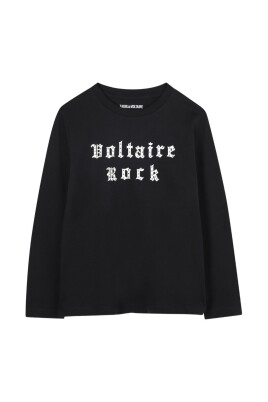 black-t-shirts-and-polos
