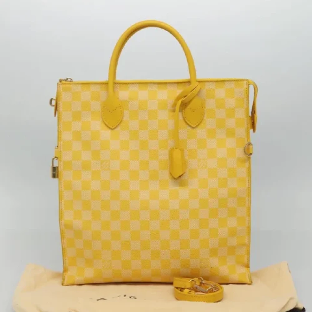Louis Vuitton Vintage Pre-owned Canvas louis-vuitton-bags Yellow Dames