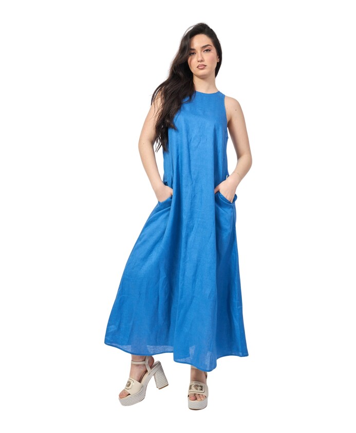 robe-longue-en-lin-bleu-coupe-ample