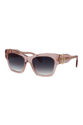 lunettes-de-soleil-elegantes-avec-modele-762-s