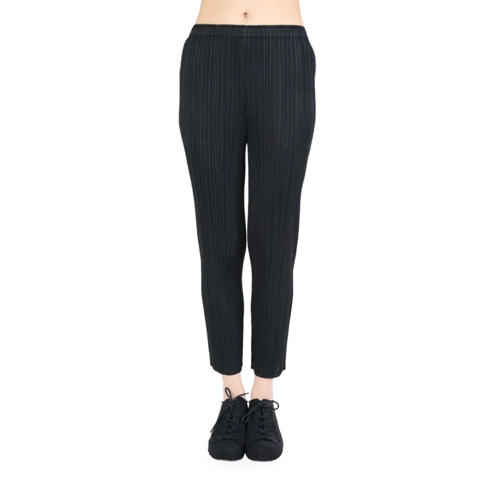 Issey Miyake Stijlvolle Broek voor een Moderne Look Black Dames