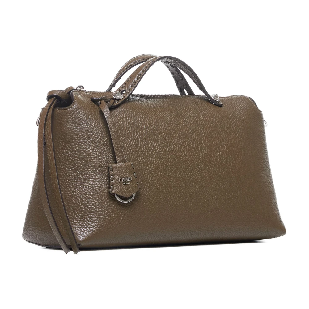 Fendi Stijlvolle Handtas in Trendy Ontwerp Brown Dames