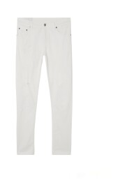 Slim-fit jeans
