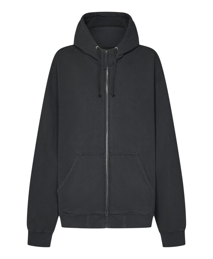 sweat-a-capuche-noir-avec-logo-brode