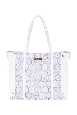 white-womenand-39-s-handbag-with-zip-closure