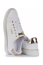 lace-up-trainers
