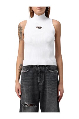 modern-ribbed-sleeveless-top