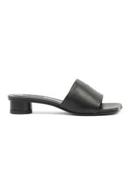 Anatomiska sandaler