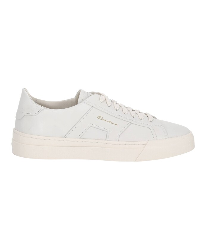 sneakers-blanches-en-cuir-a-double-boucle