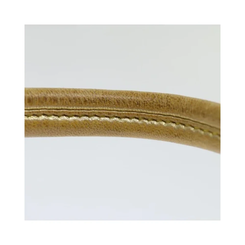 Loewe Pre-owned Leather handbags Yellow Dames