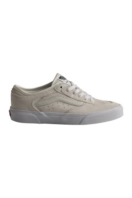 classic-skate-shoes-redesigned-for-modern-practice