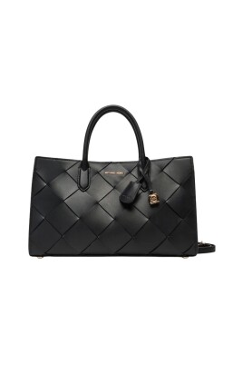 sacs-noirs-pour-des-tenues-elegantes