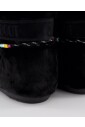 bottes-basses-en-fausse-fourrure-et-perles