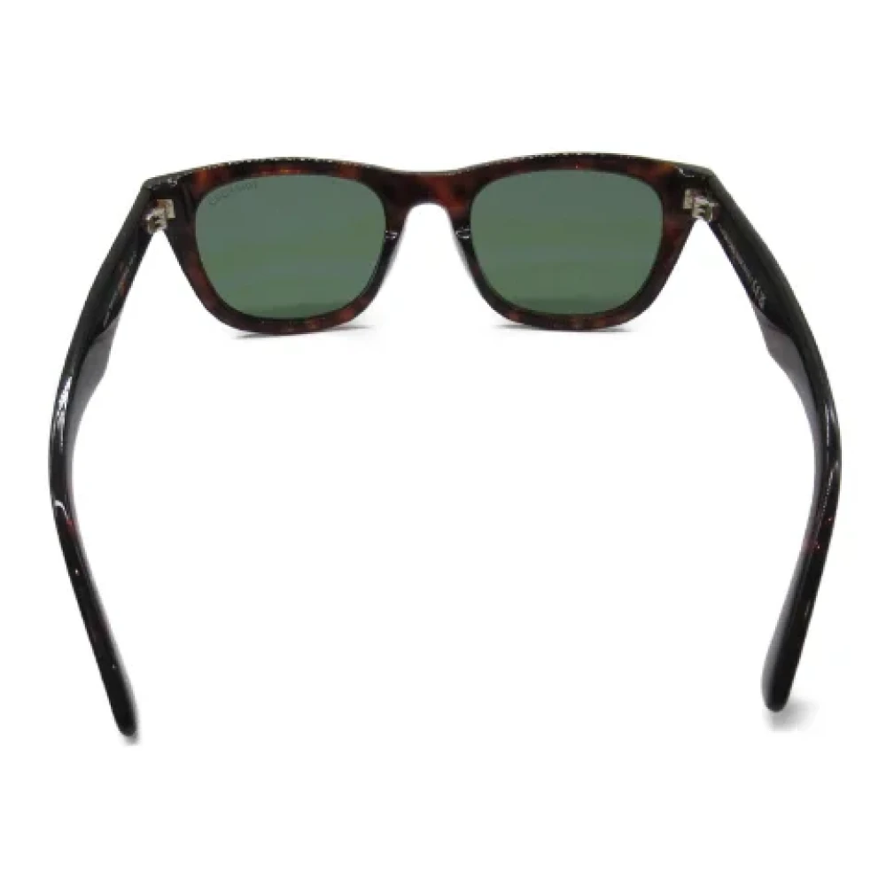 Tom Ford Pre-owned Plastic sunglasses Green Dames