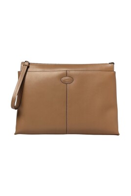 black-leather-briefcase-zip-closure