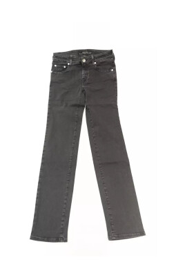 svart-vintage-stil-dam-jeans