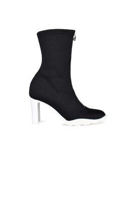 black-canvas-scuba-boots