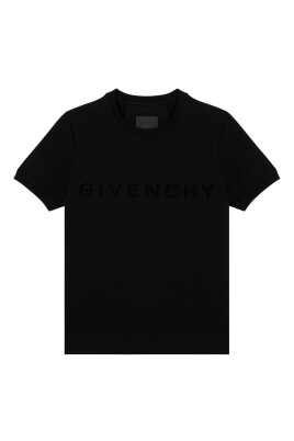 short-sleeve-crew-neck-t-shirt